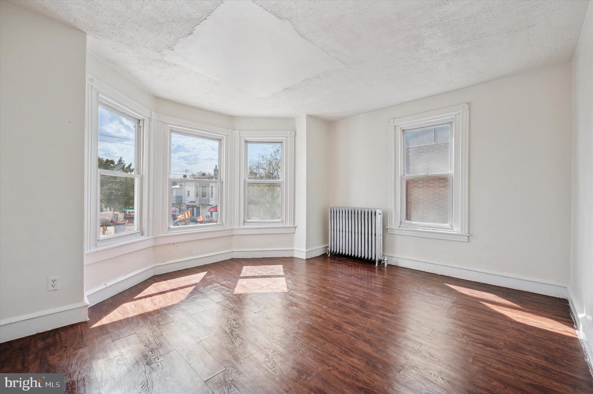 LOGAN - Residential Lease