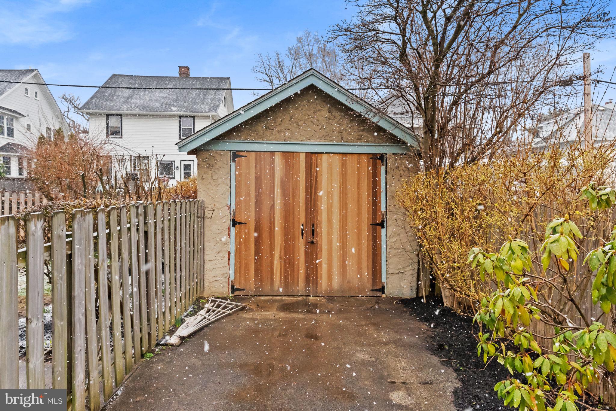 NARBERTH - Residential