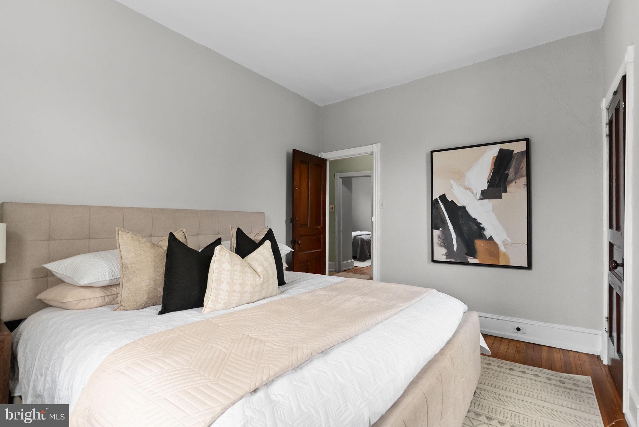 NARBERTH - Residential