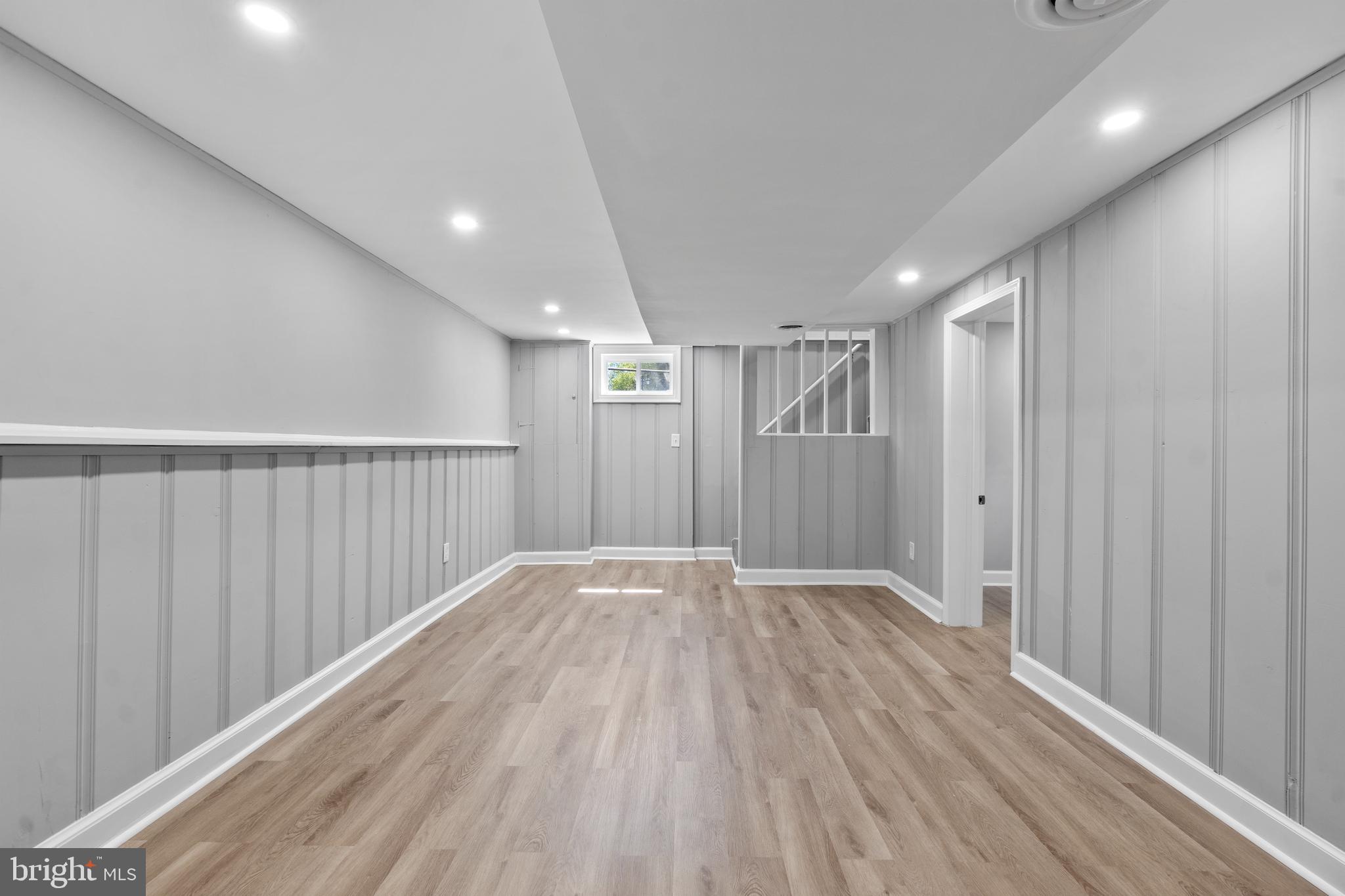 TEMPLE HILLS - Residential