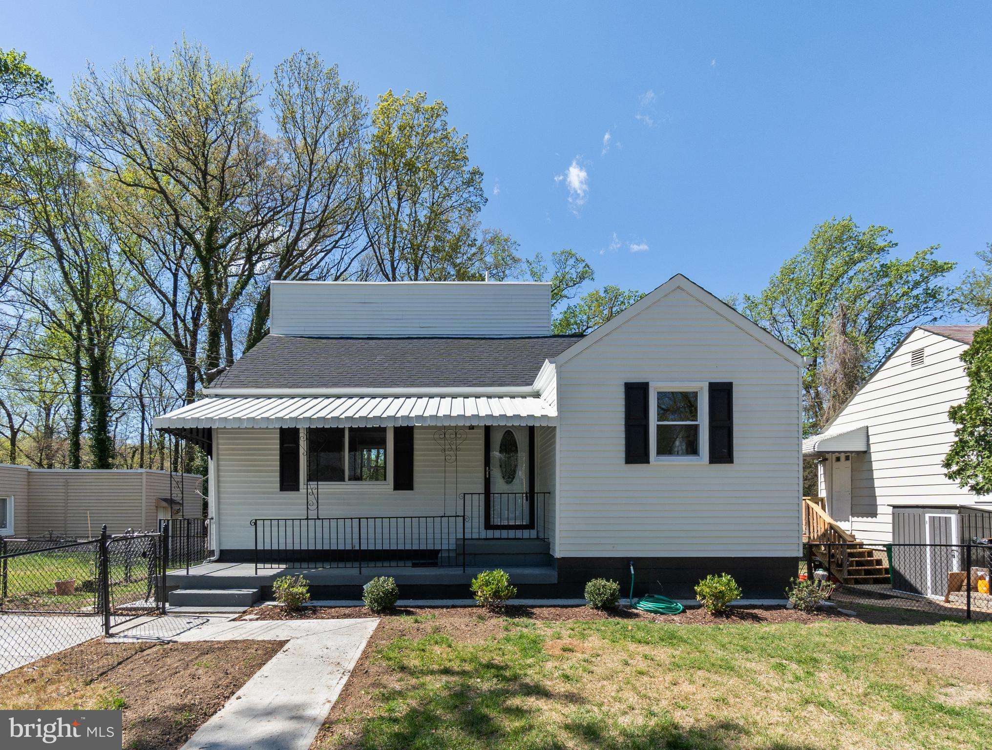 TEMPLE HILLS - Residential