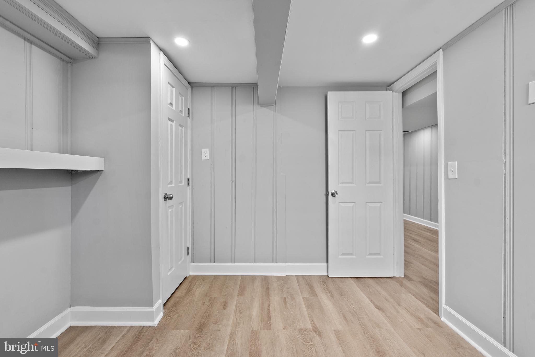 TEMPLE HILLS - Residential