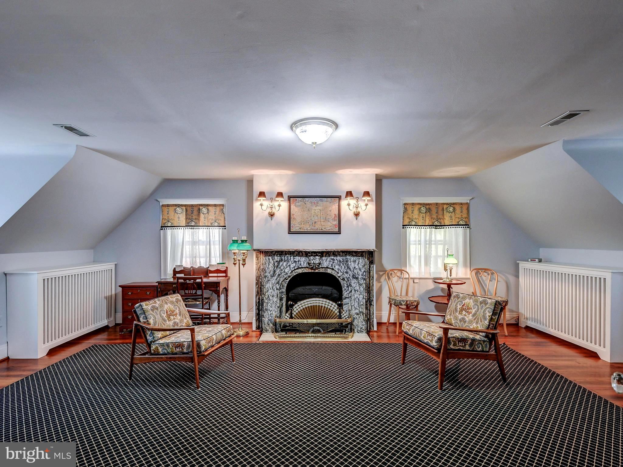 GUILFORD - Residential