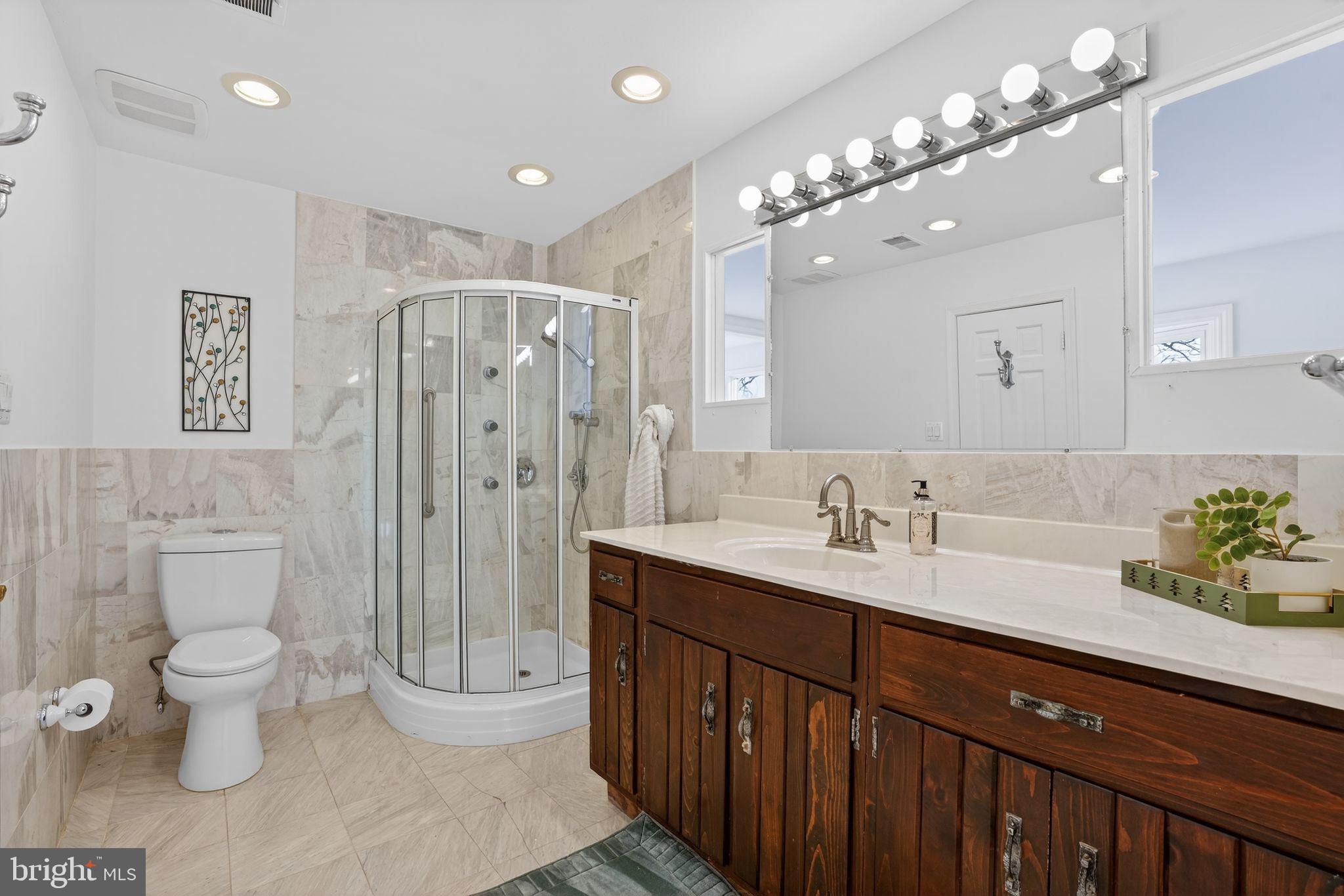 INDIAN QUEEN OVERLOOK - Residential