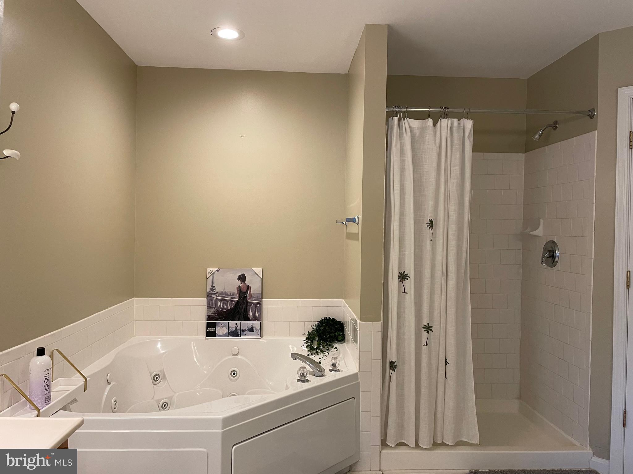 WESTWOOD PARK - Residential