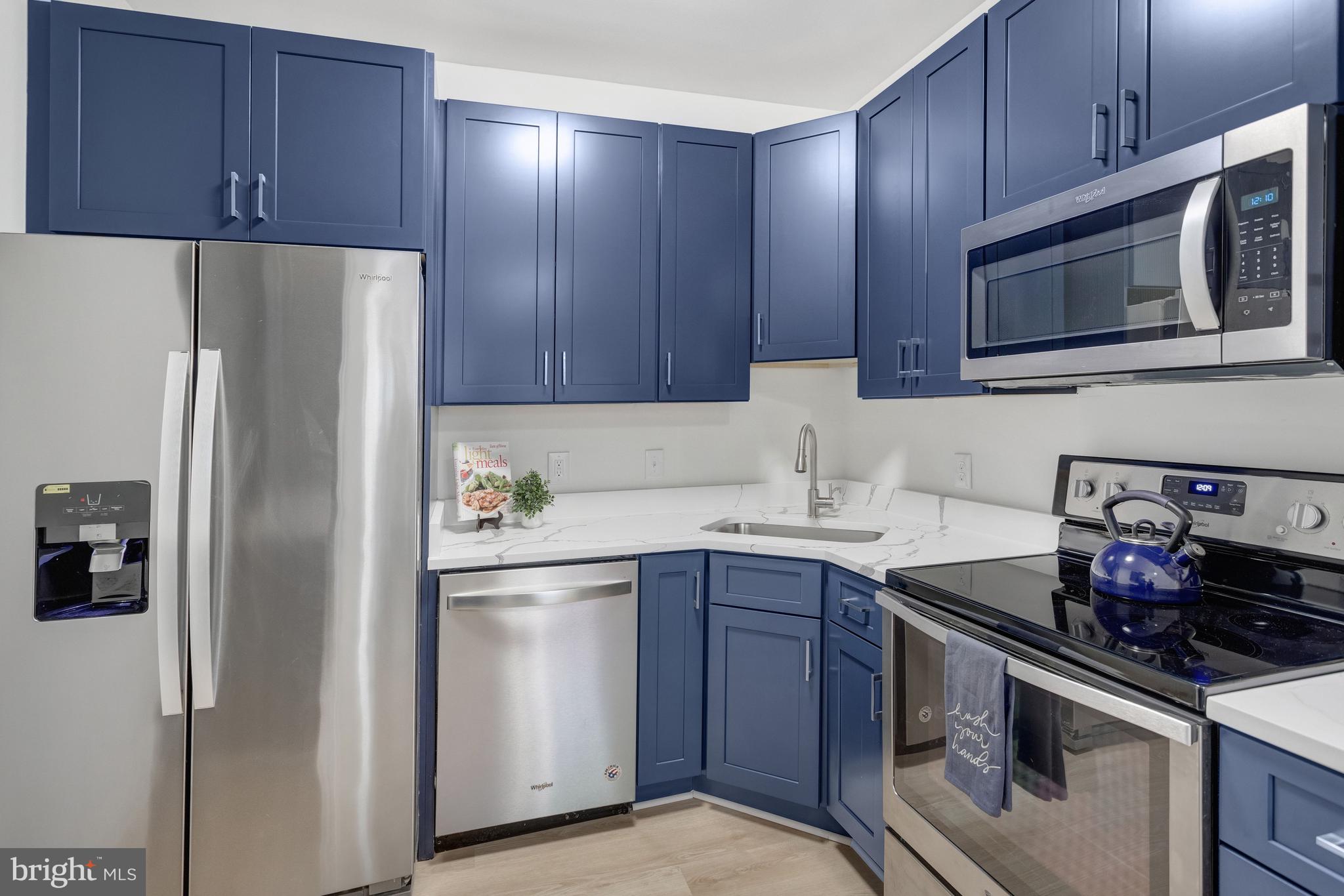 SOUTHLAKE AT MONTCLAIR - Residential