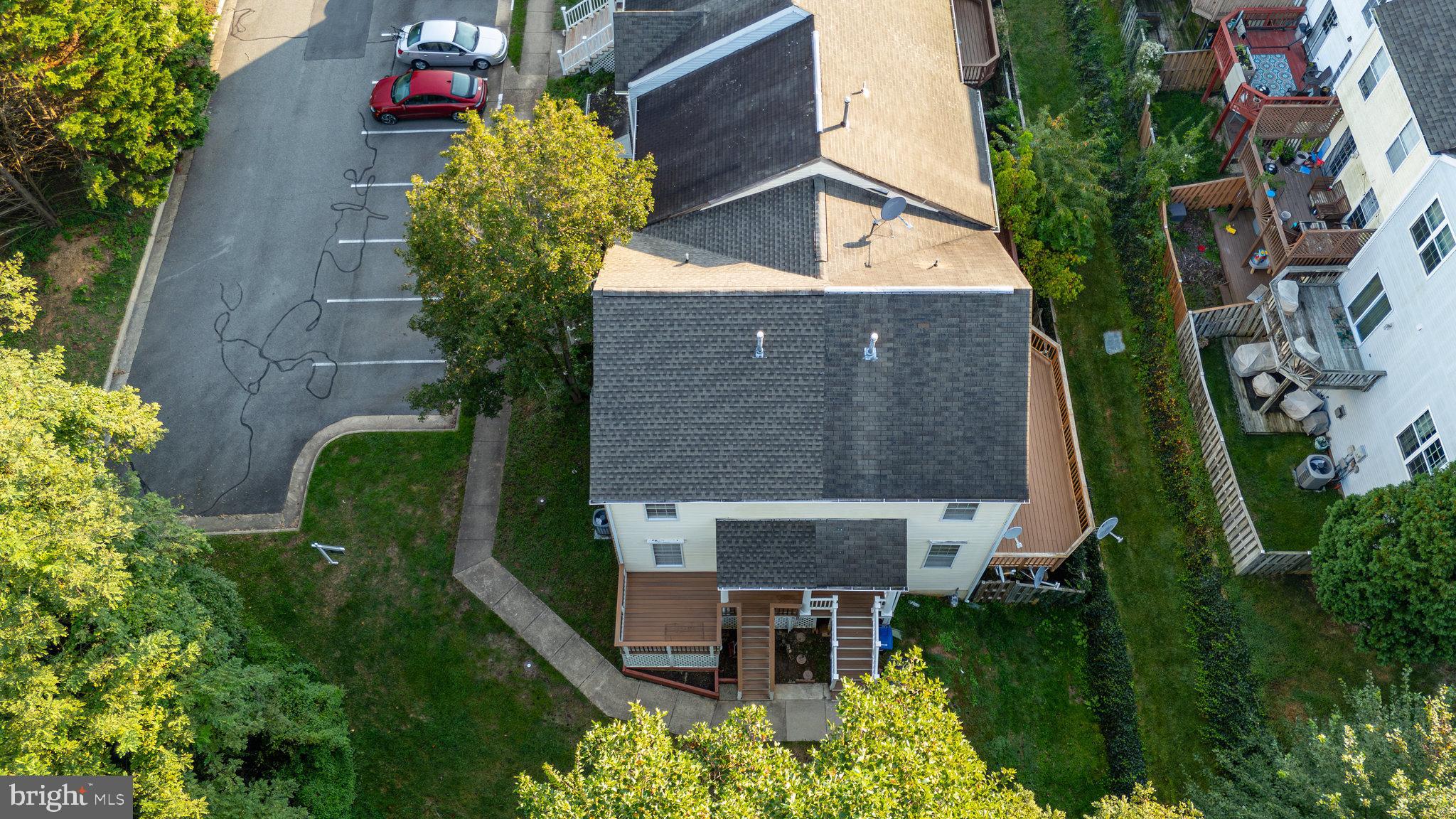 15673 VIEWPOINT CIRCLE