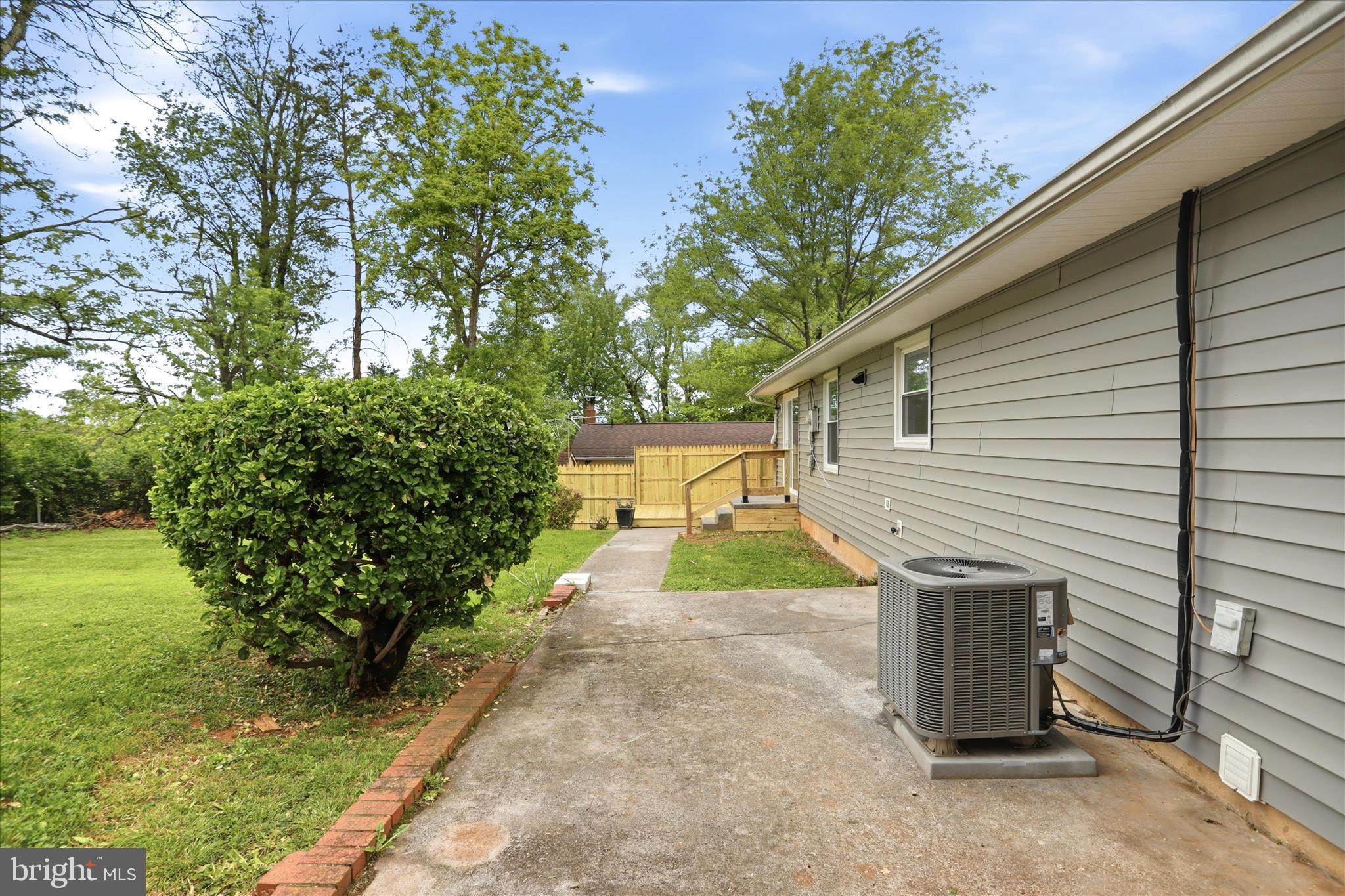 WARREN - Residential