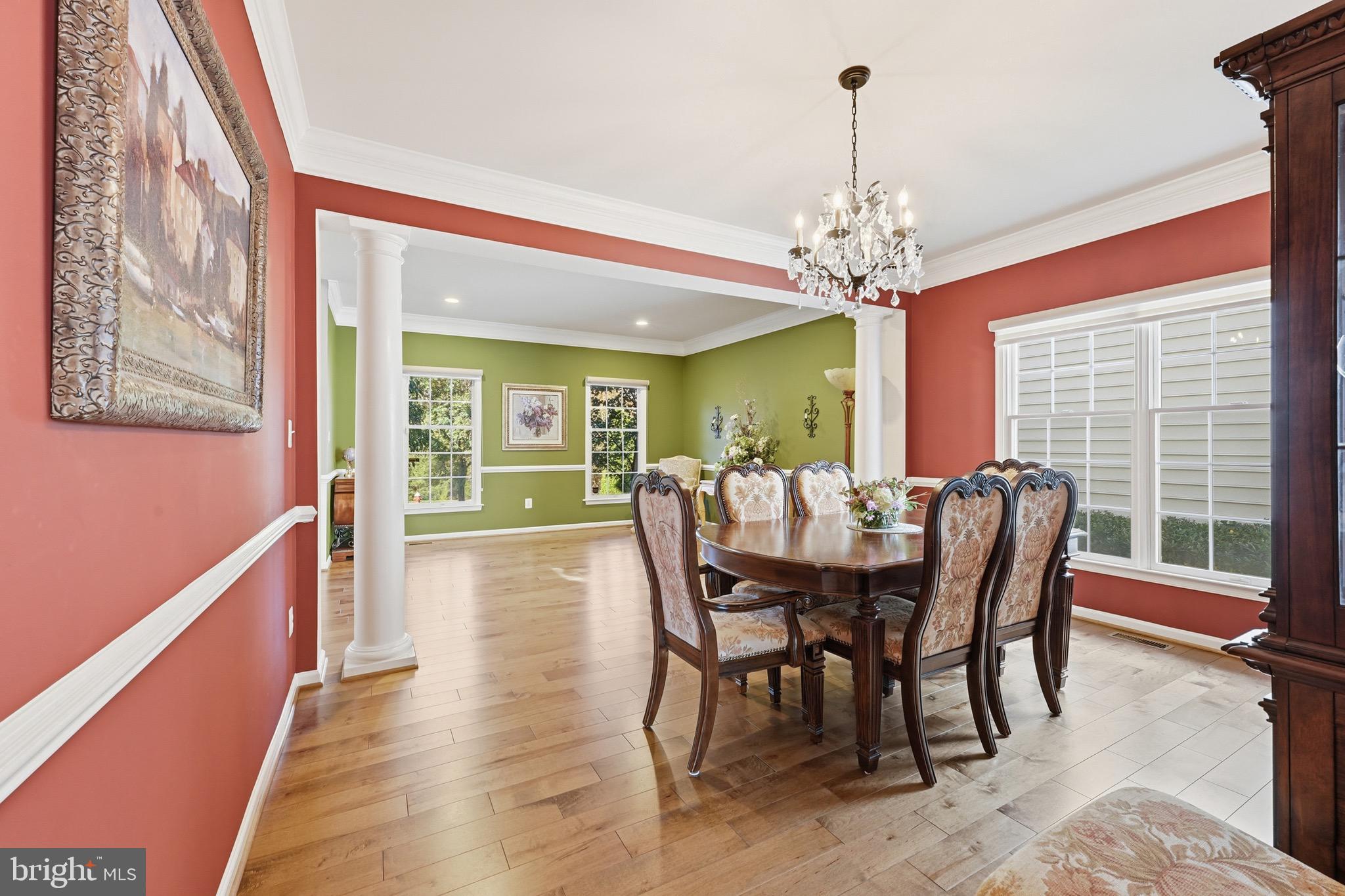 SOUTH RIDING - Residential