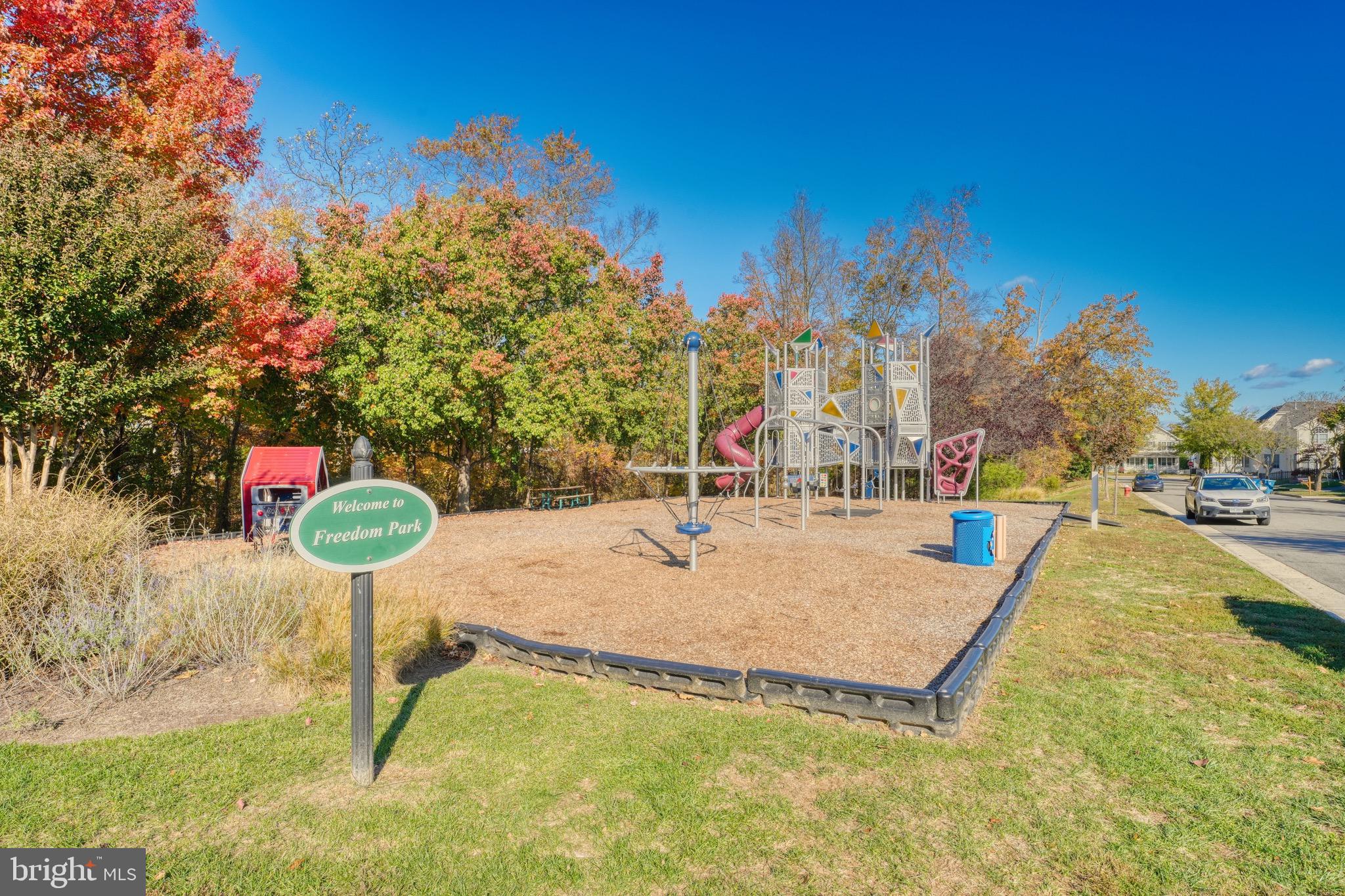 SOUTH RIDING - Residential