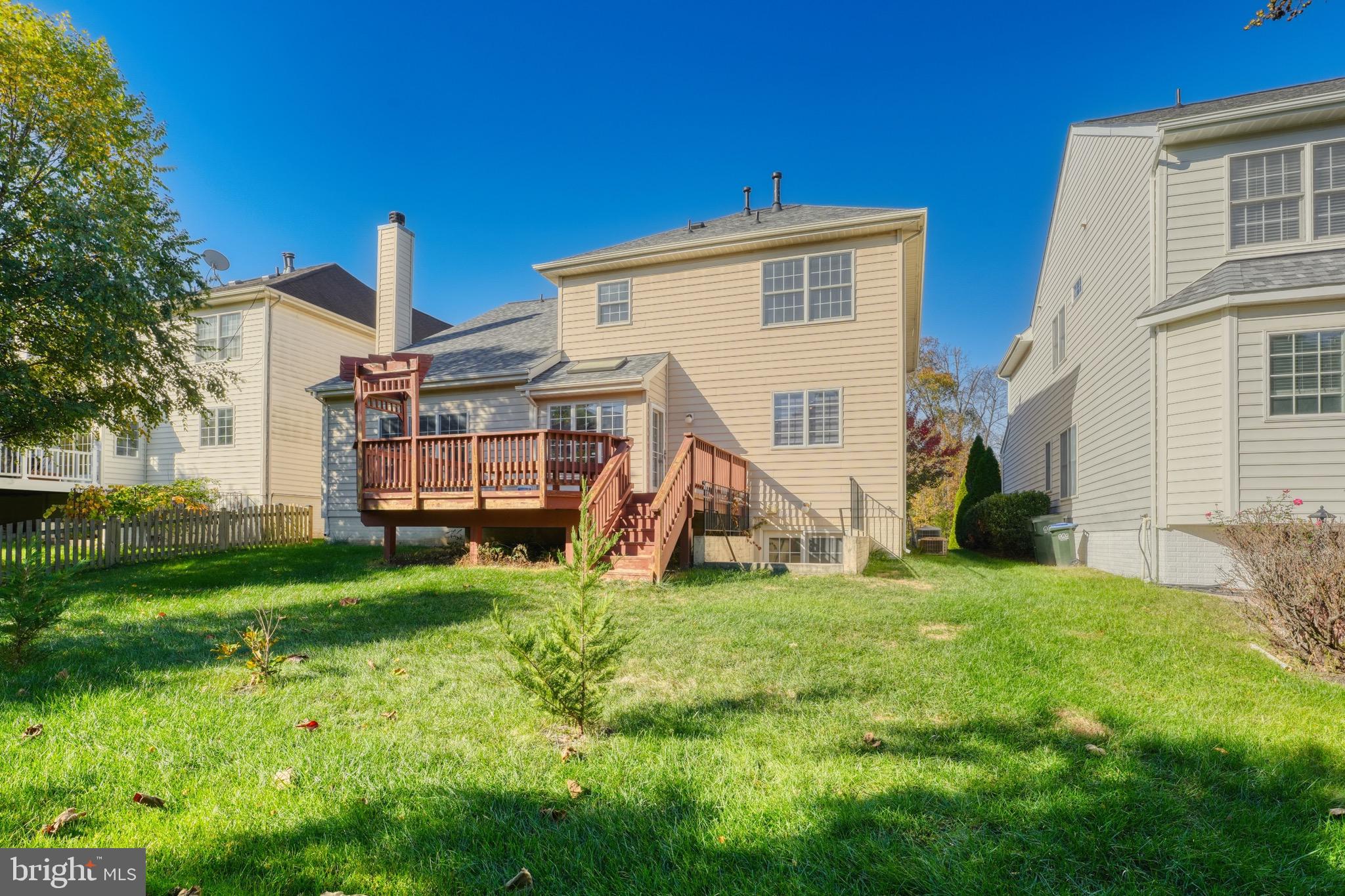 SOUTH RIDING - Residential