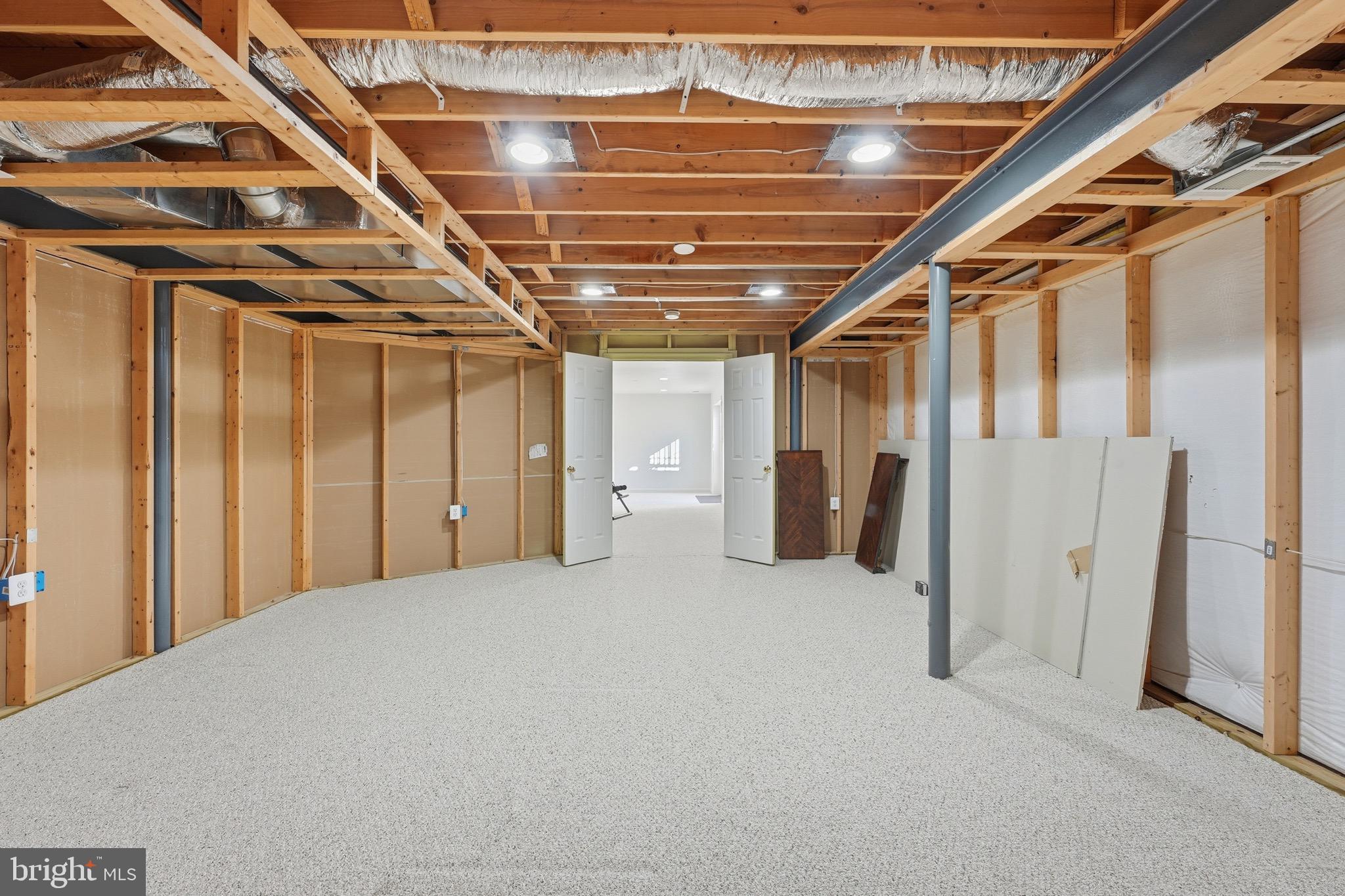 SOUTH RIDING - Residential