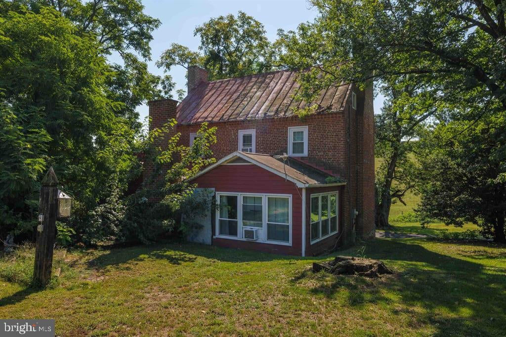 168 LAMBERT LANE