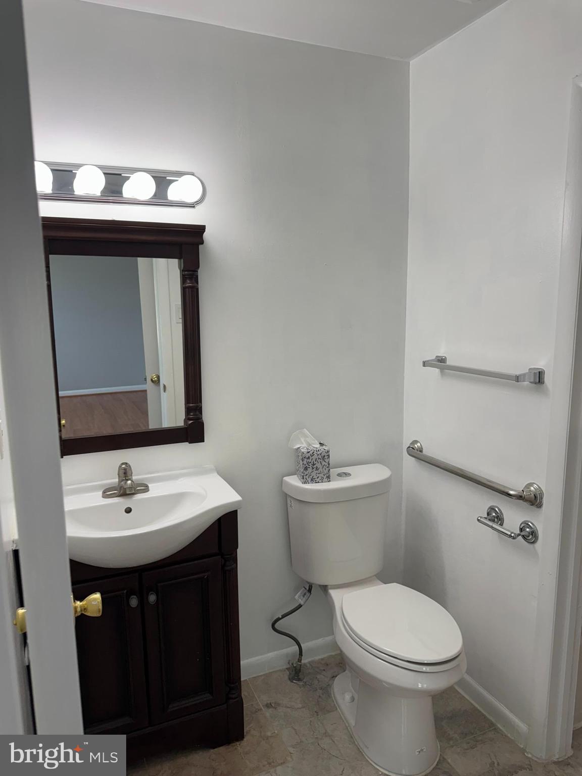 DEVON HILLS CONDO - Residential