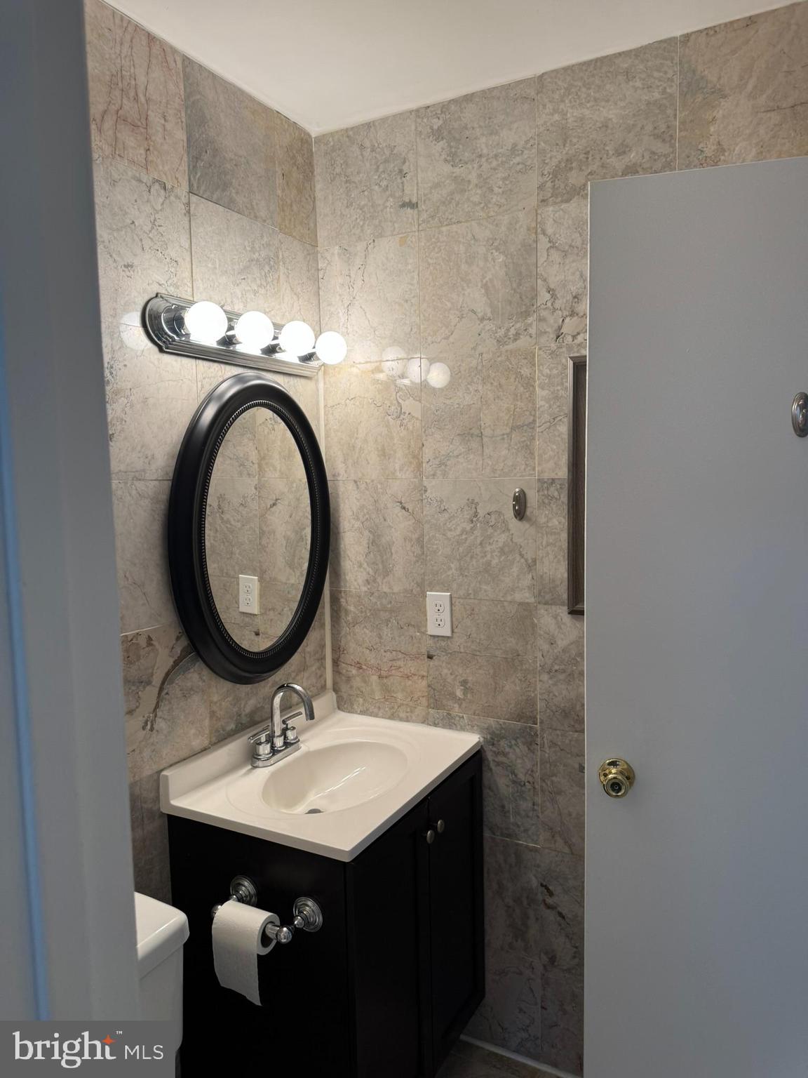 DEVON HILLS CONDO - Residential
