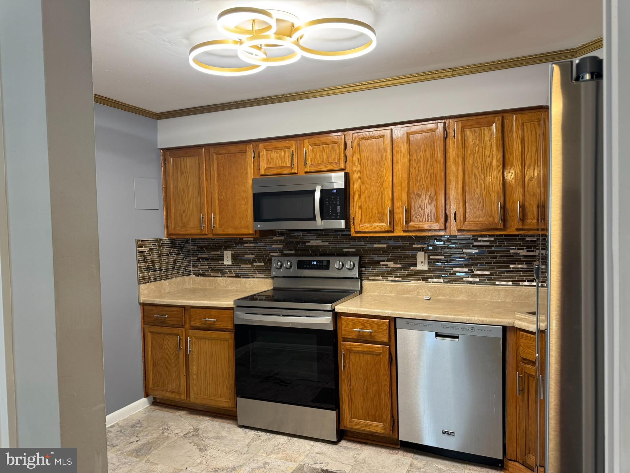 DEVON HILLS CONDO - Residential