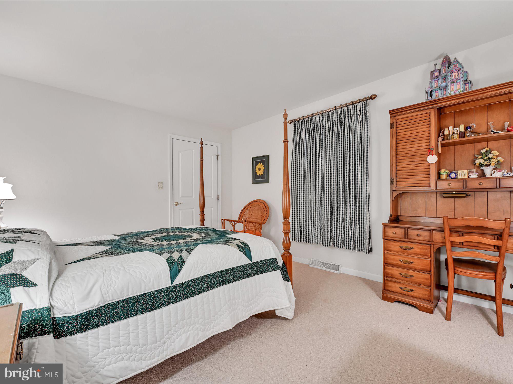 BROOKSHIRE - Residential