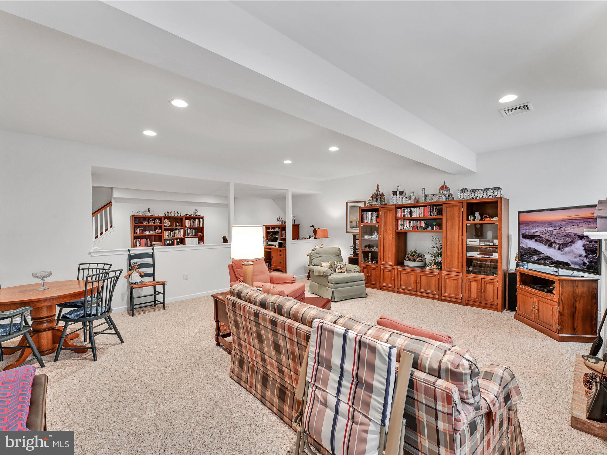 BROOKSHIRE - Residential
