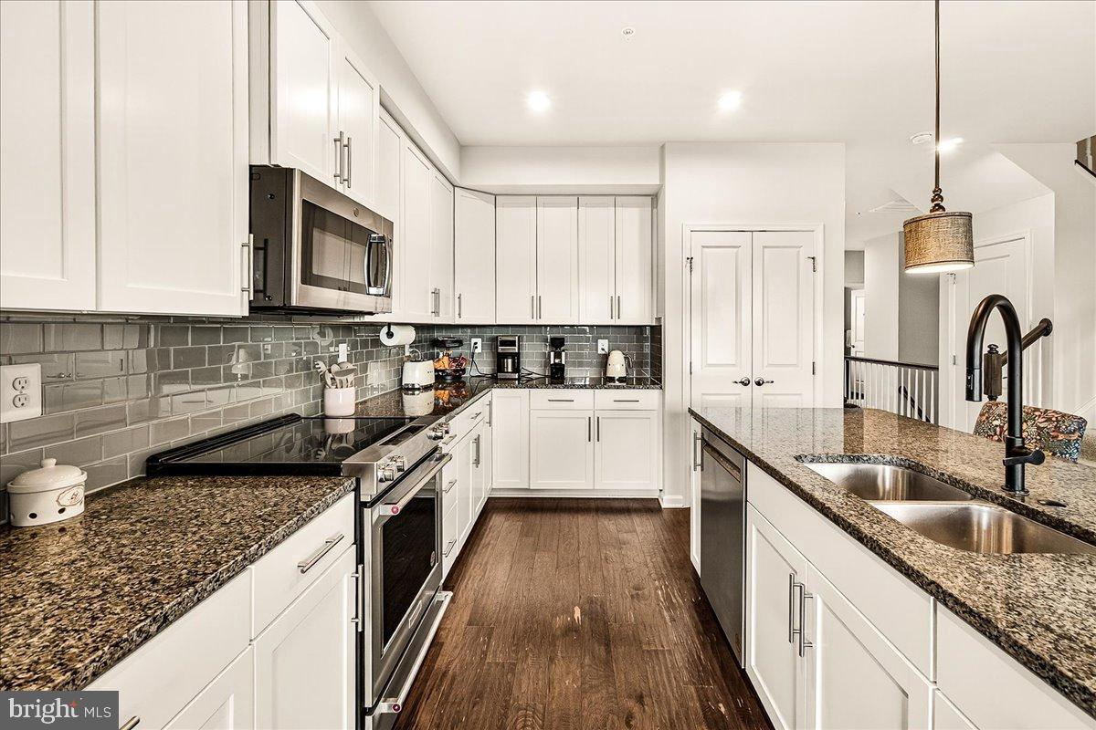 CABIN BRANCH - Residential