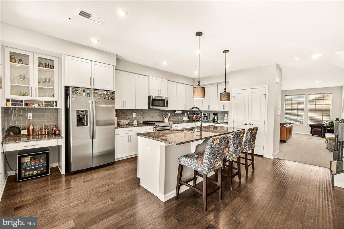 CABIN BRANCH - Residential