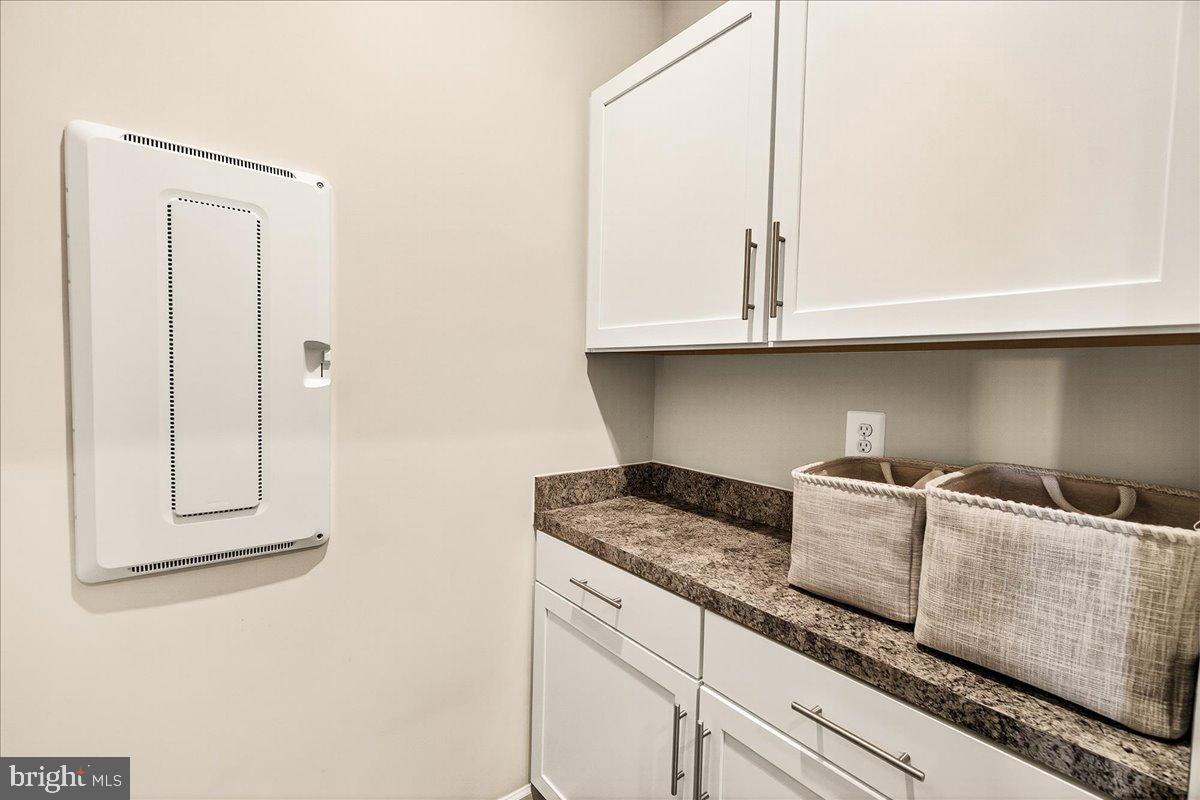 CABIN BRANCH - Residential