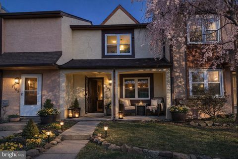 Photo of 1103 Walnut Ridge Ests, SANATOGA, PA 19464 (MLS # PAMC2174694)