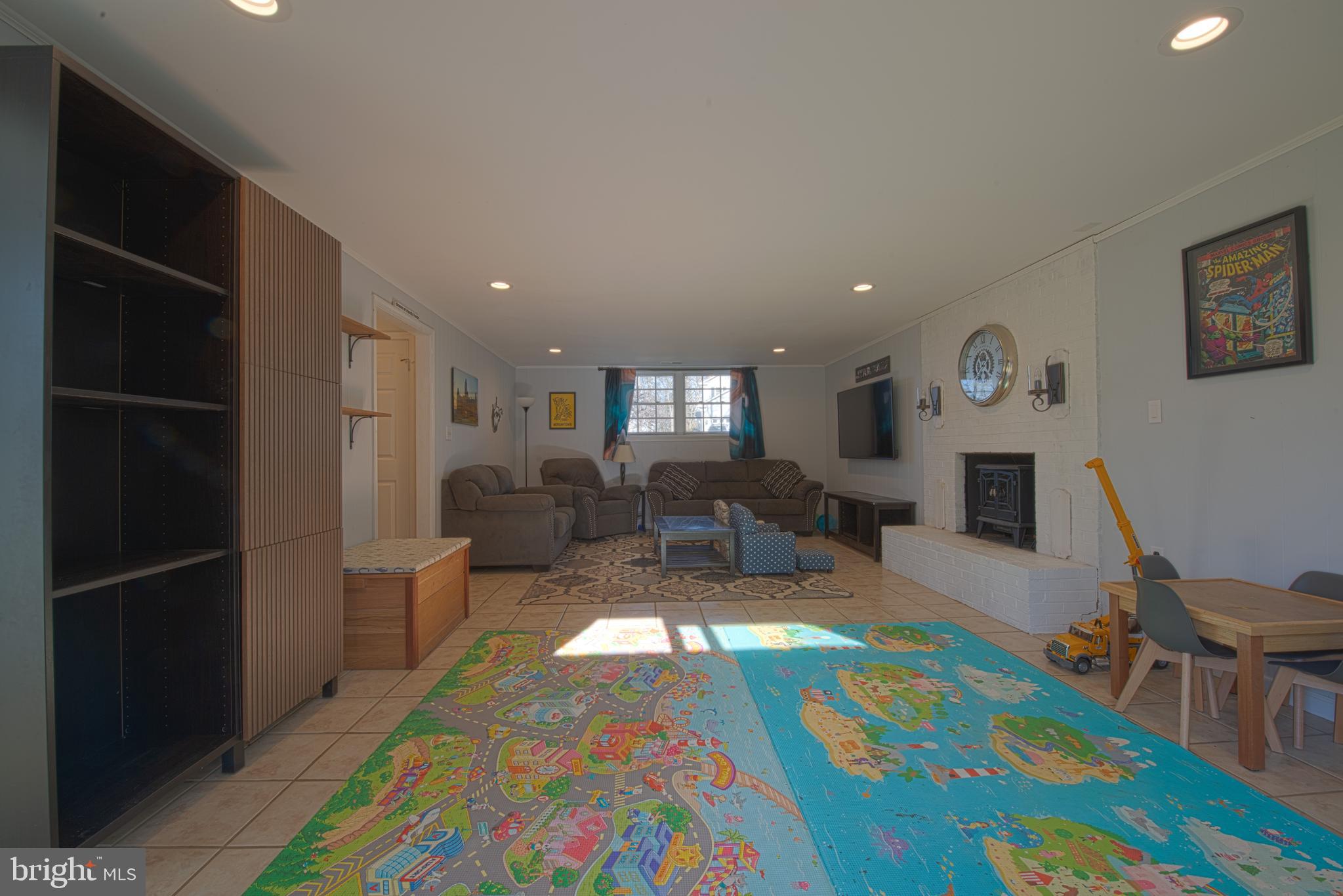 TUSCAWILLA HILLS - Residential