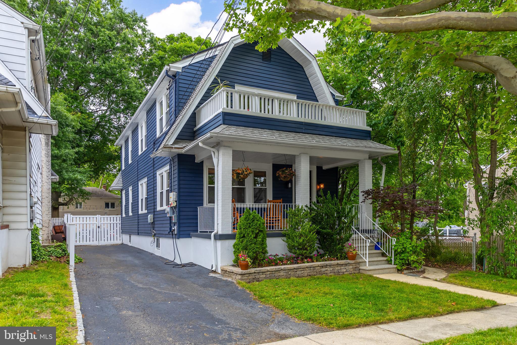 127 E FRANKLIN AVENUE