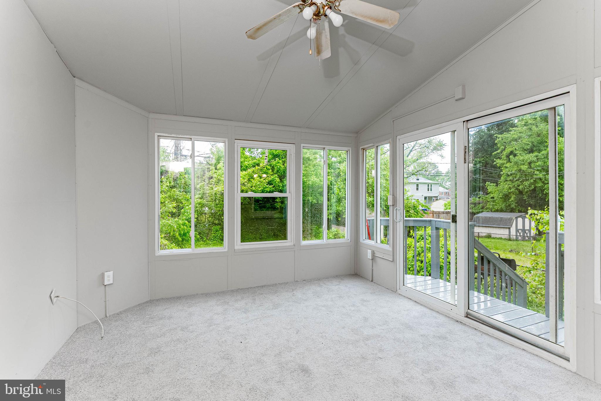 ALBEMARLE SQUARE - Residential Lease