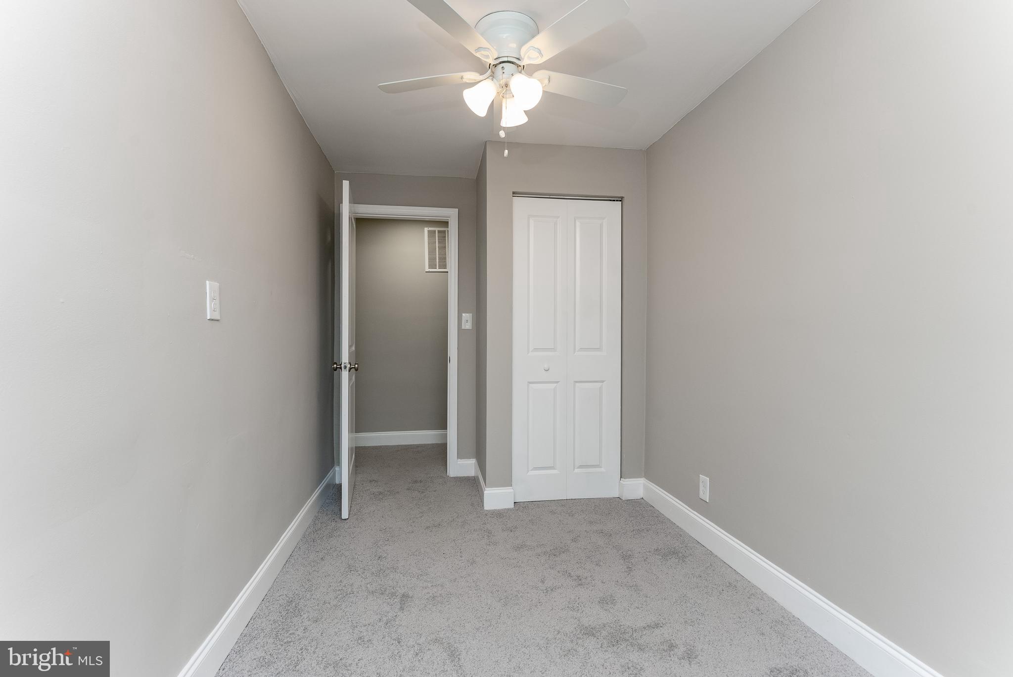 ALBEMARLE SQUARE - Residential Lease