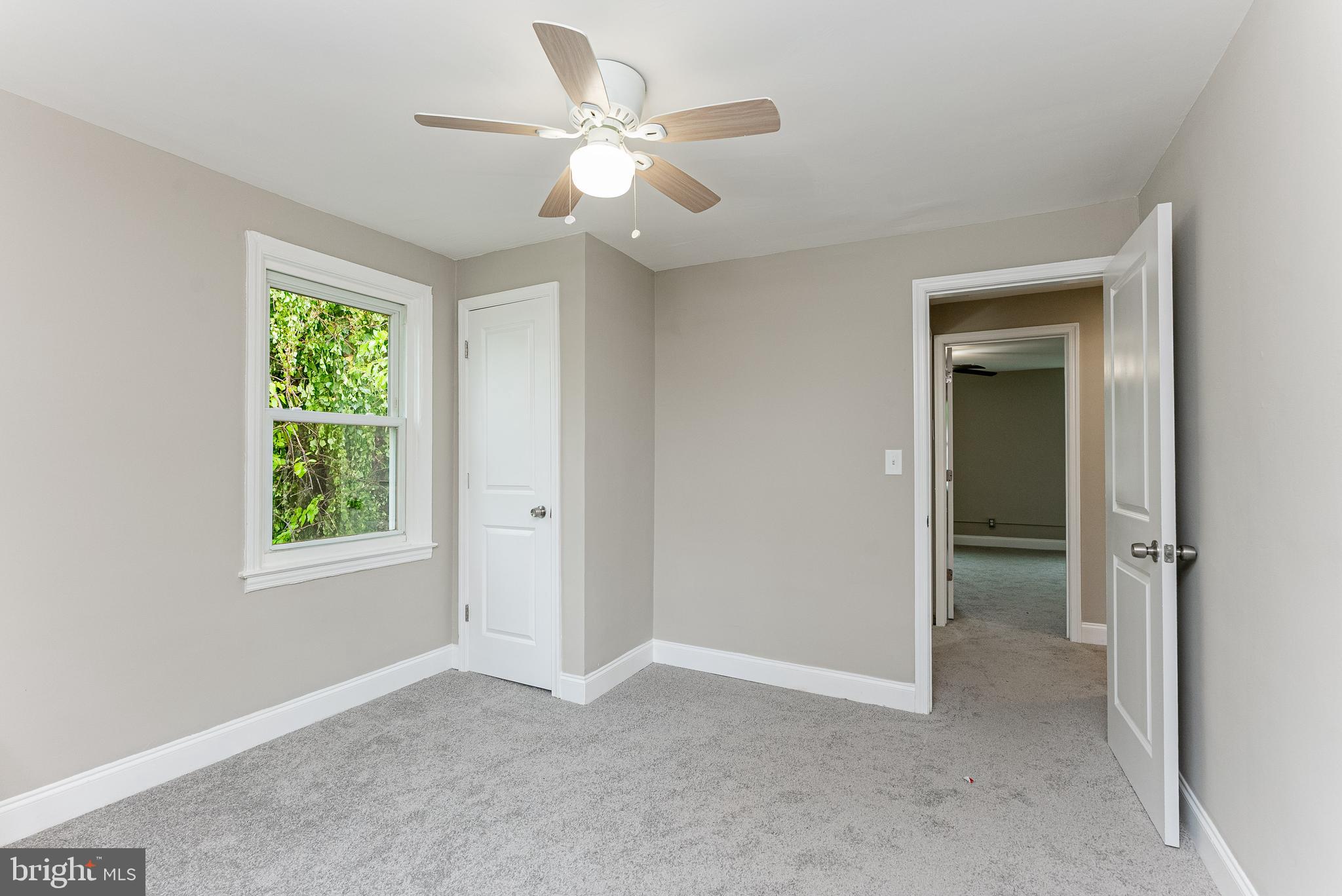 ALBEMARLE SQUARE - Residential Lease