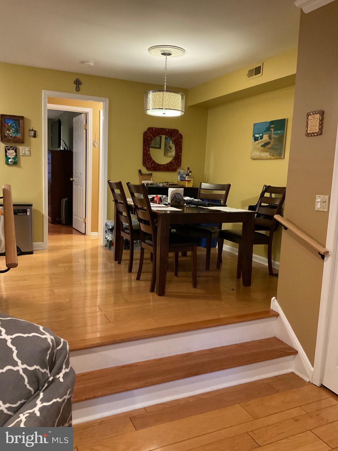 ART MUSEUM AREA - Residential