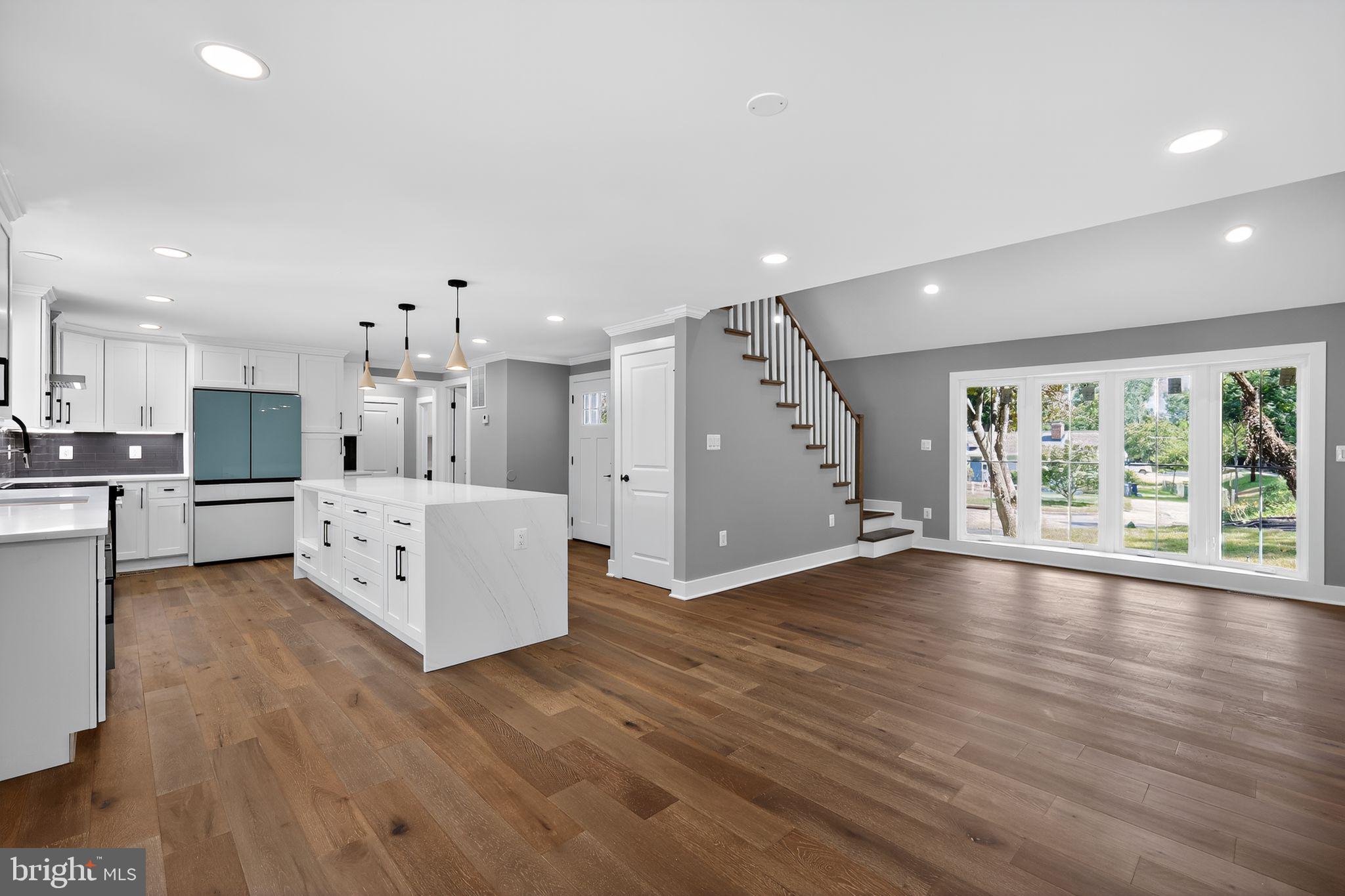 WEST ANNAPOLIS - Residential