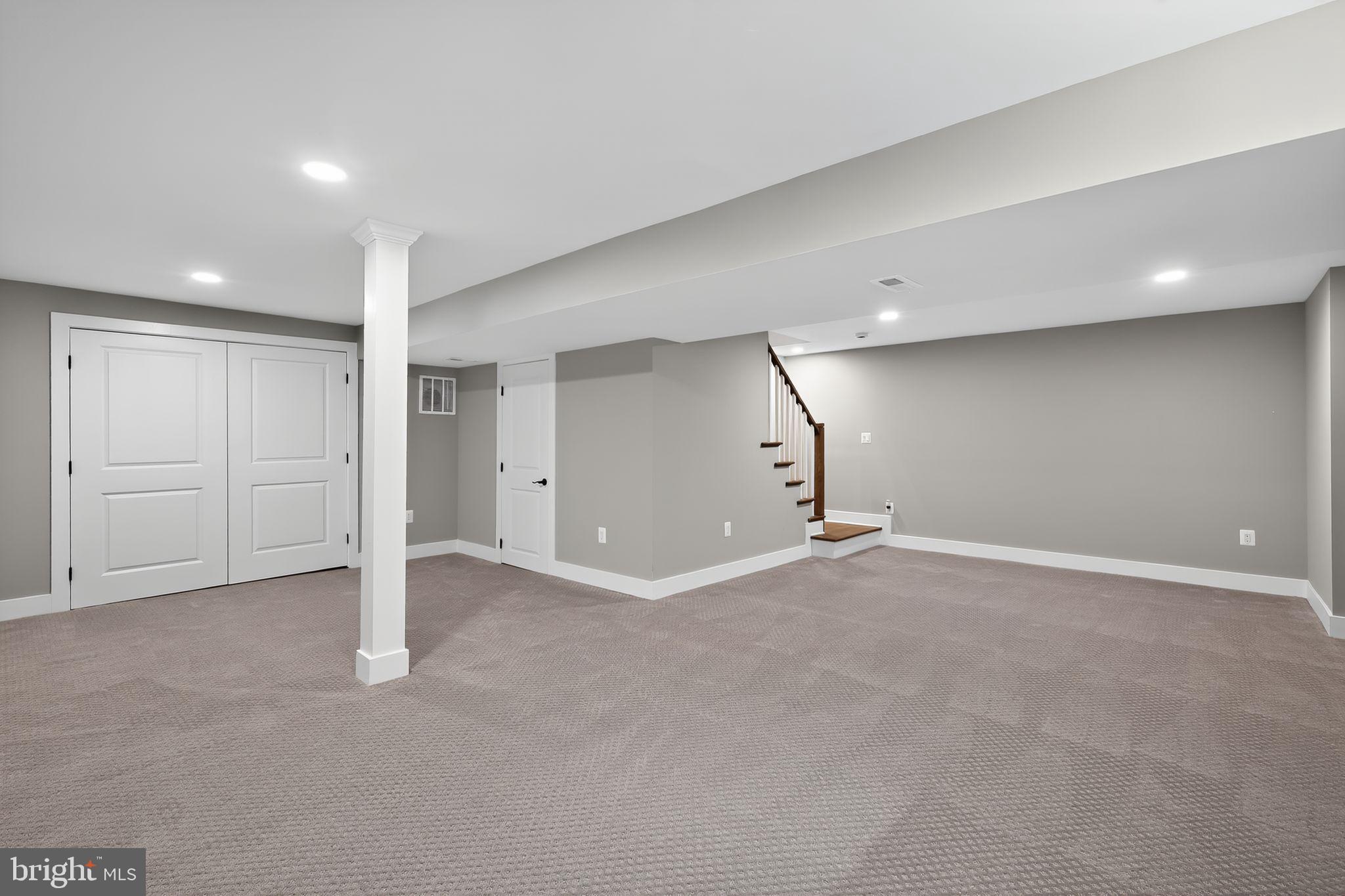 WEST ANNAPOLIS - Residential