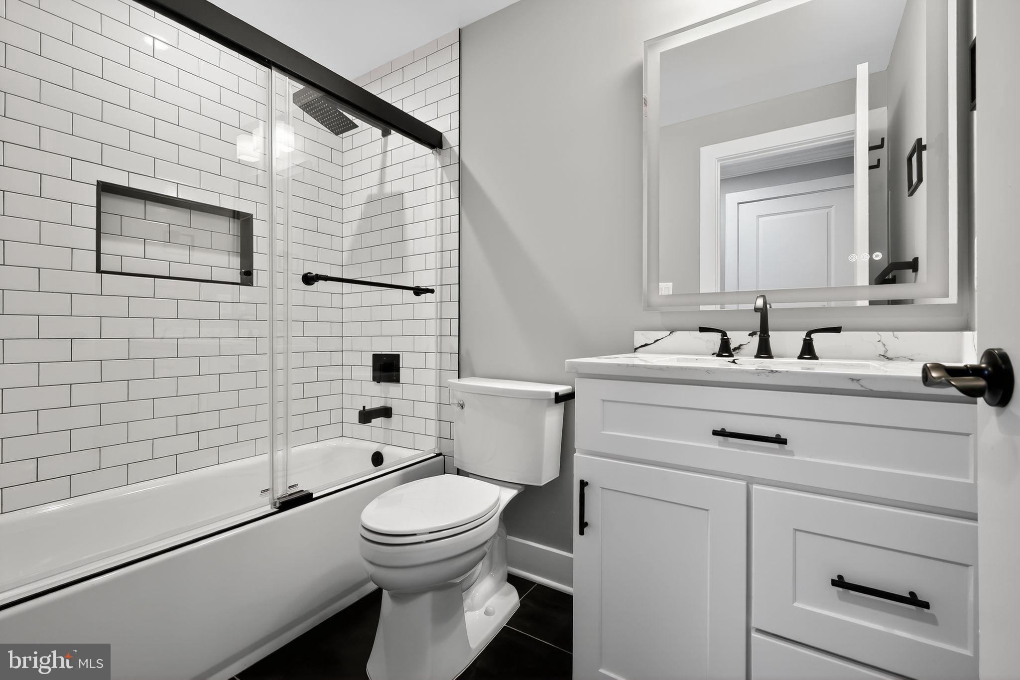WEST ANNAPOLIS - Residential