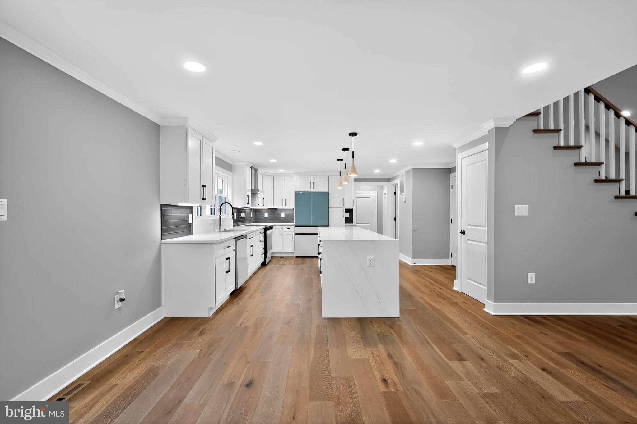 WEST ANNAPOLIS - Residential