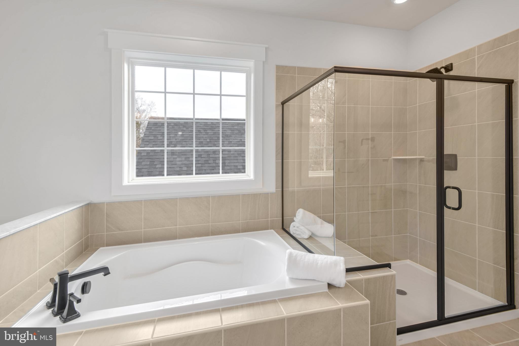 GLENN DALE - Residential