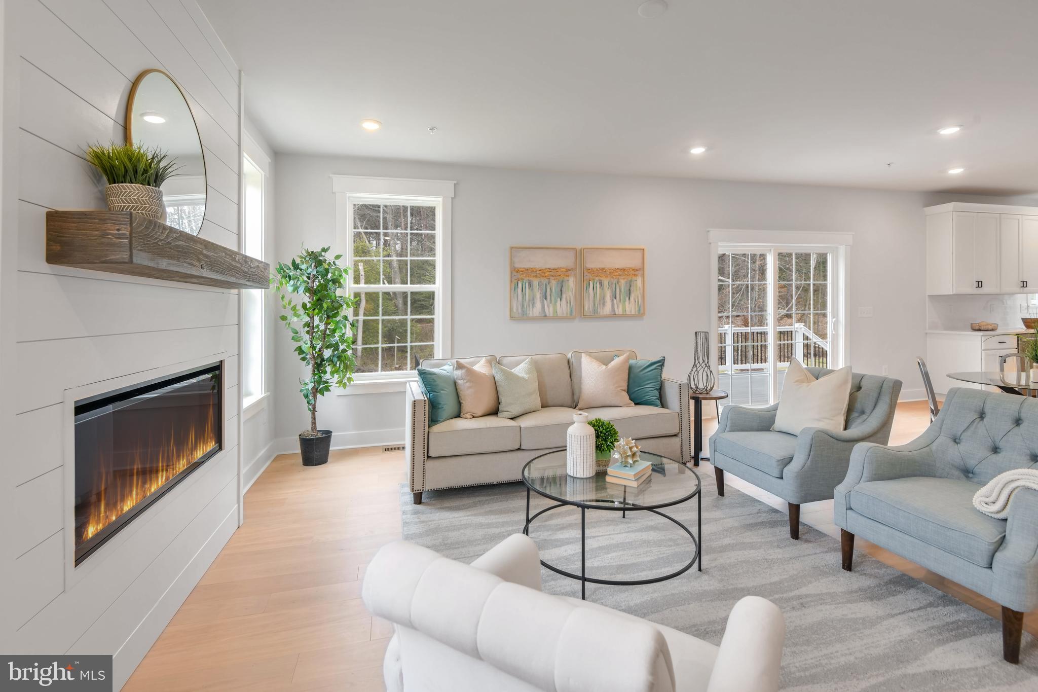 GLENN DALE - Residential