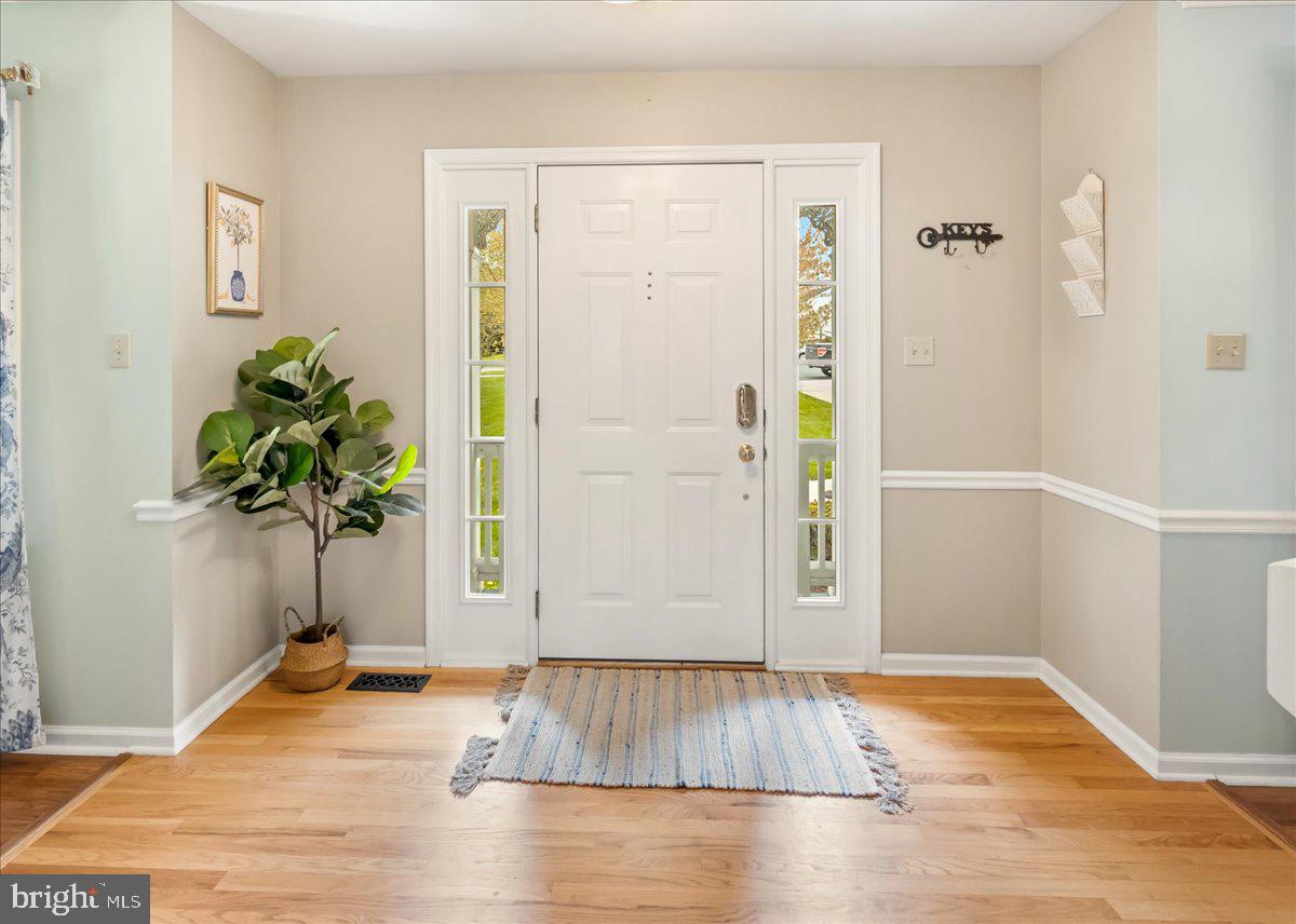 ORCHARD HILLS - Residential