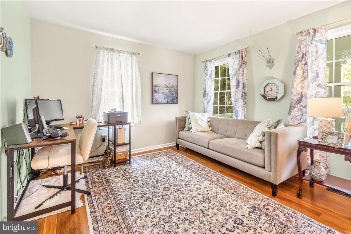 ORCHARD HILLS - Residential