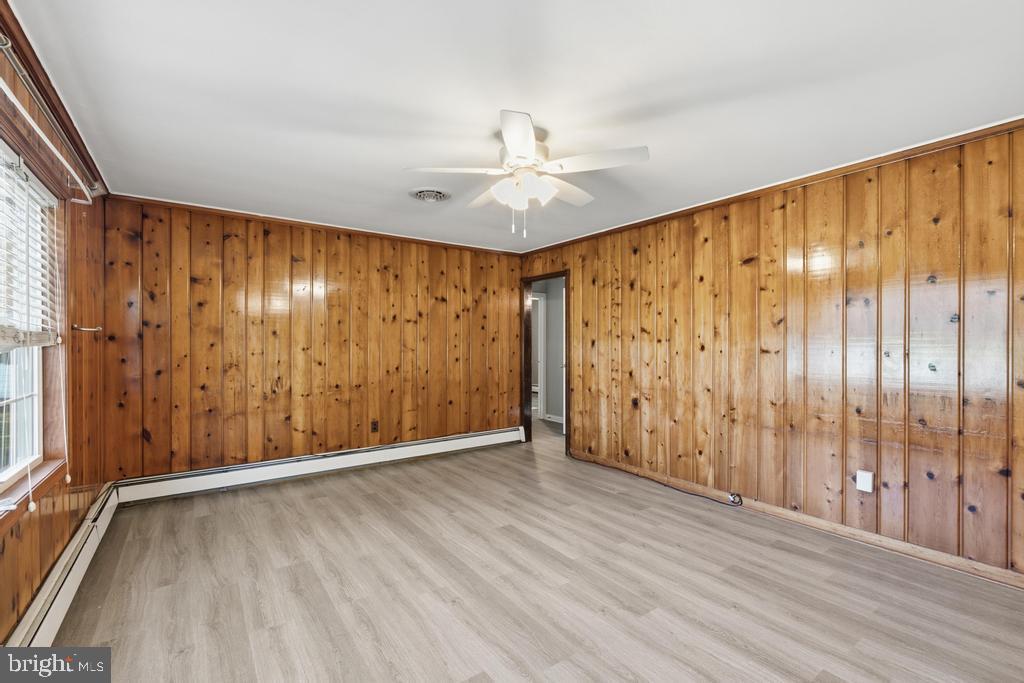 GRASONVILLE - Residential