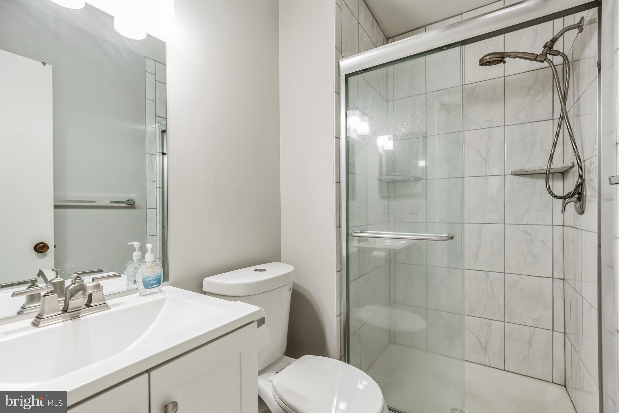 CROMWELL STATION - Residential