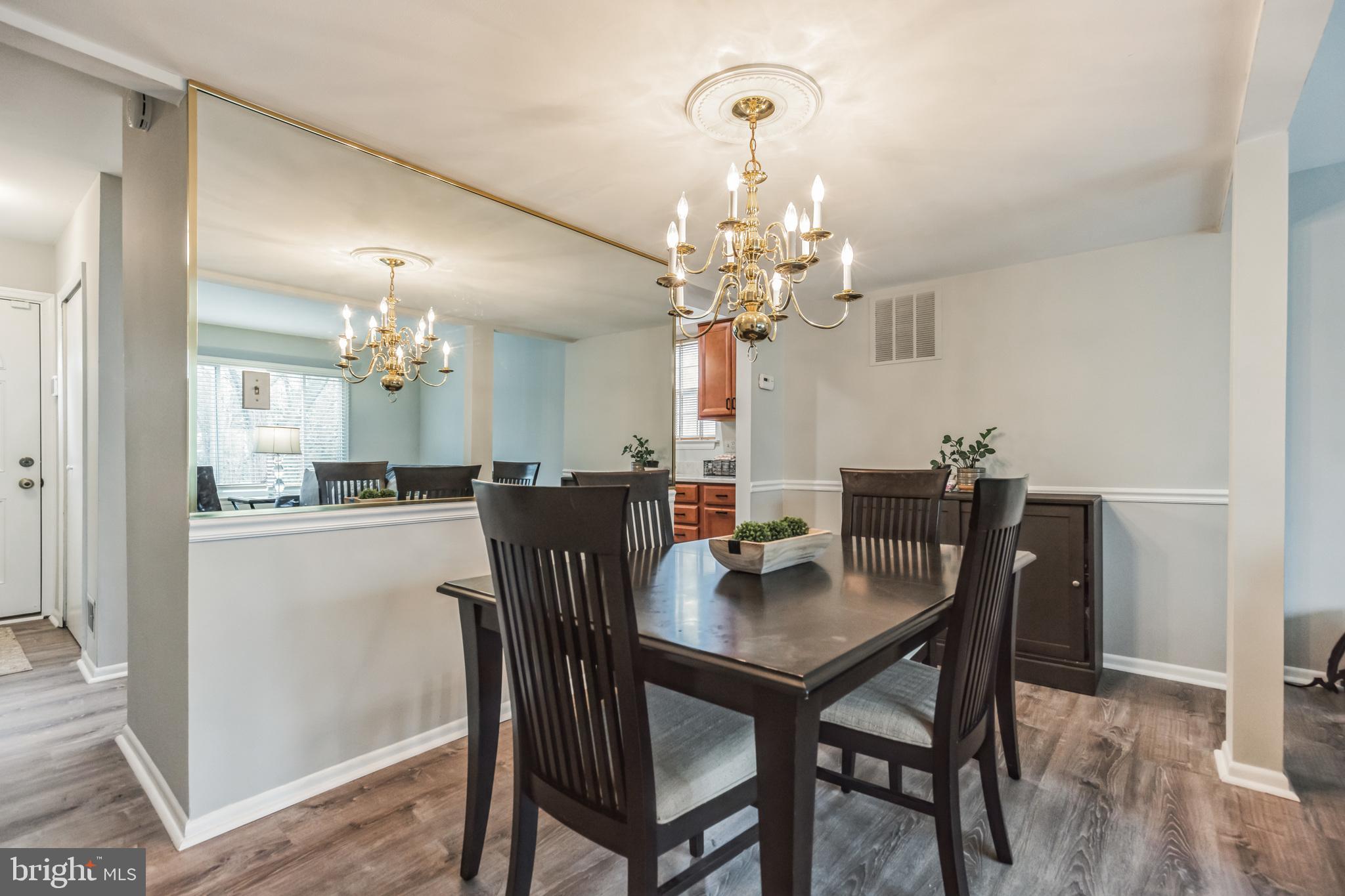 CROMWELL STATION - Residential