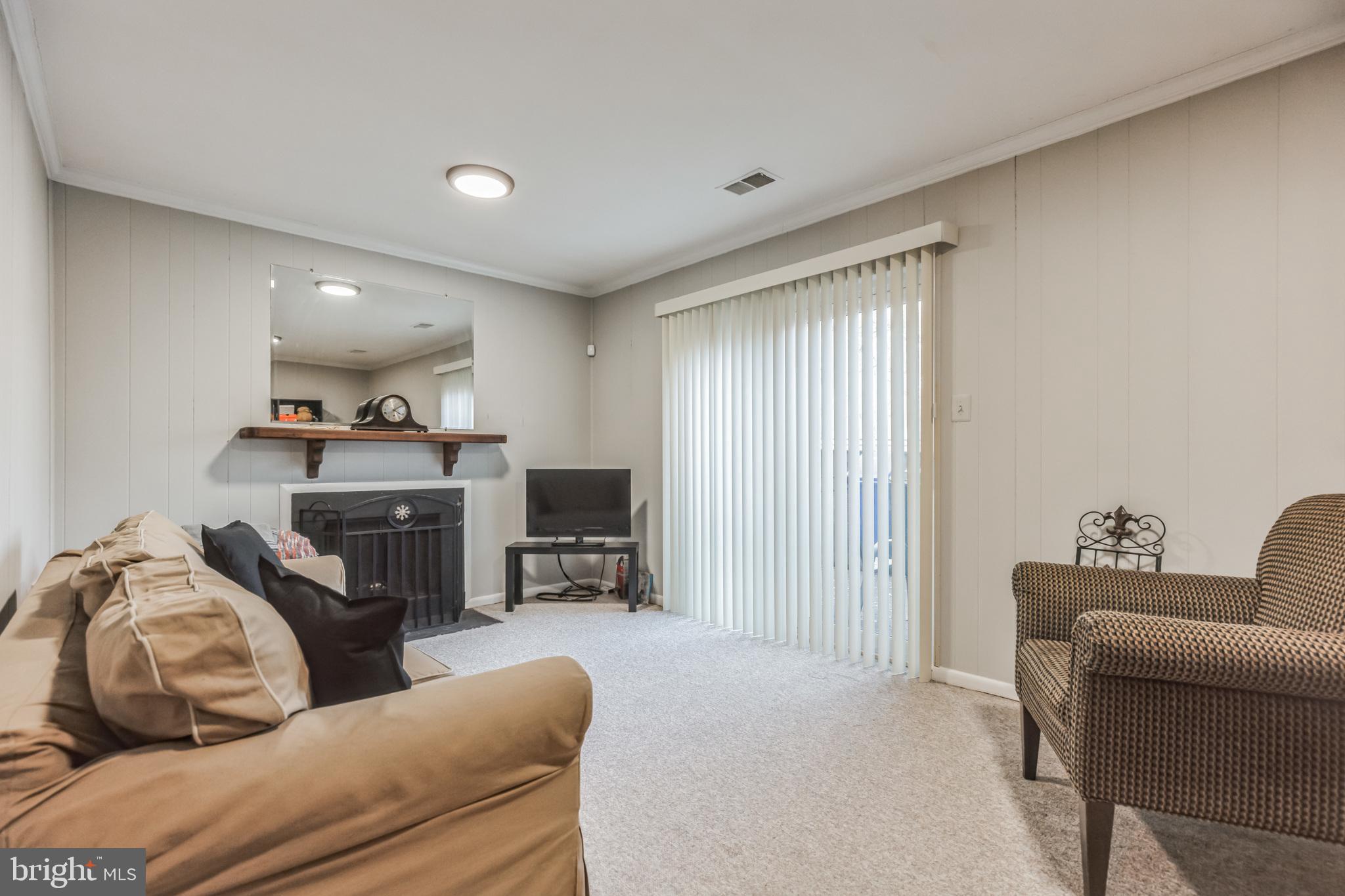 CROMWELL STATION - Residential