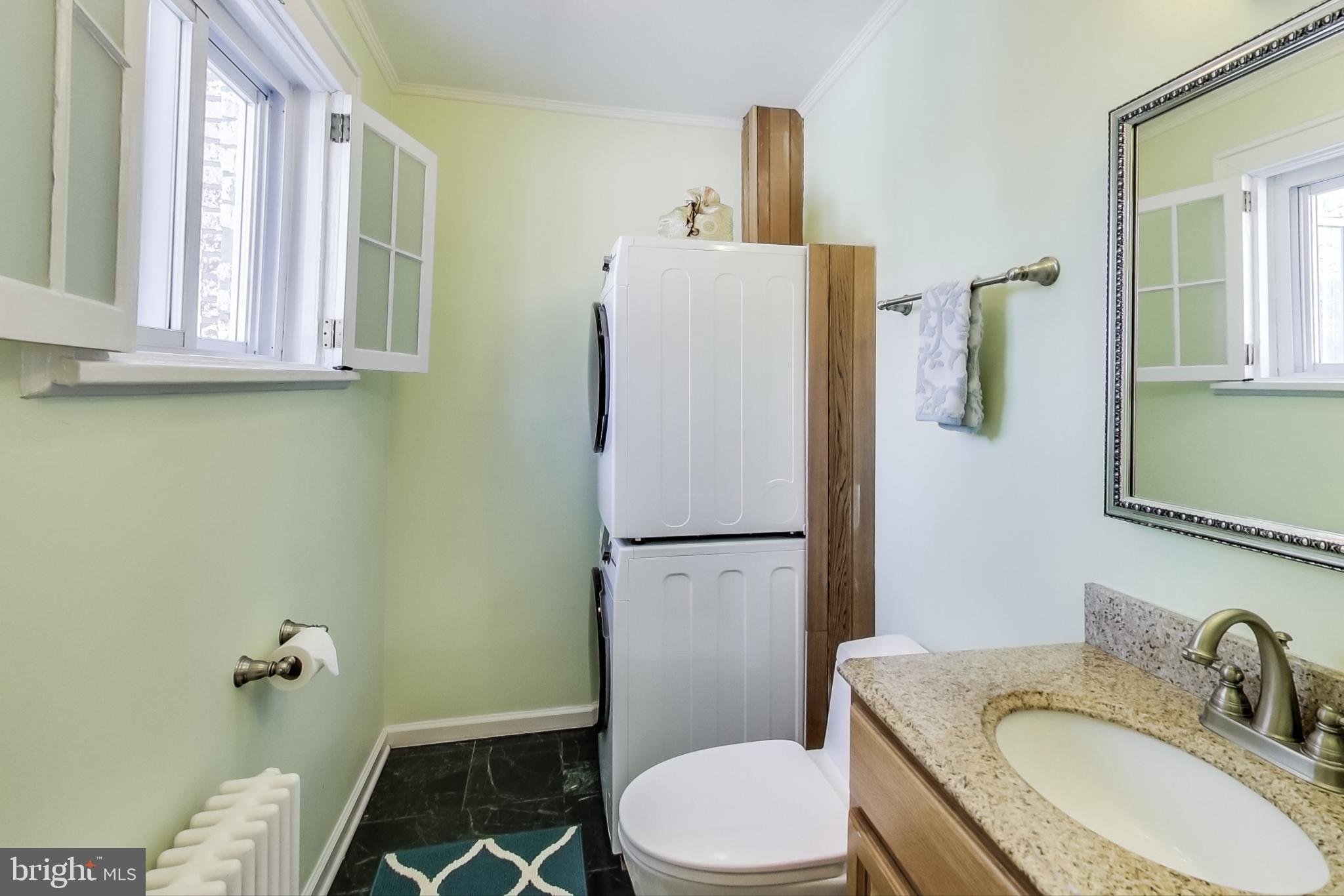 COLONIAL PARK - Residential