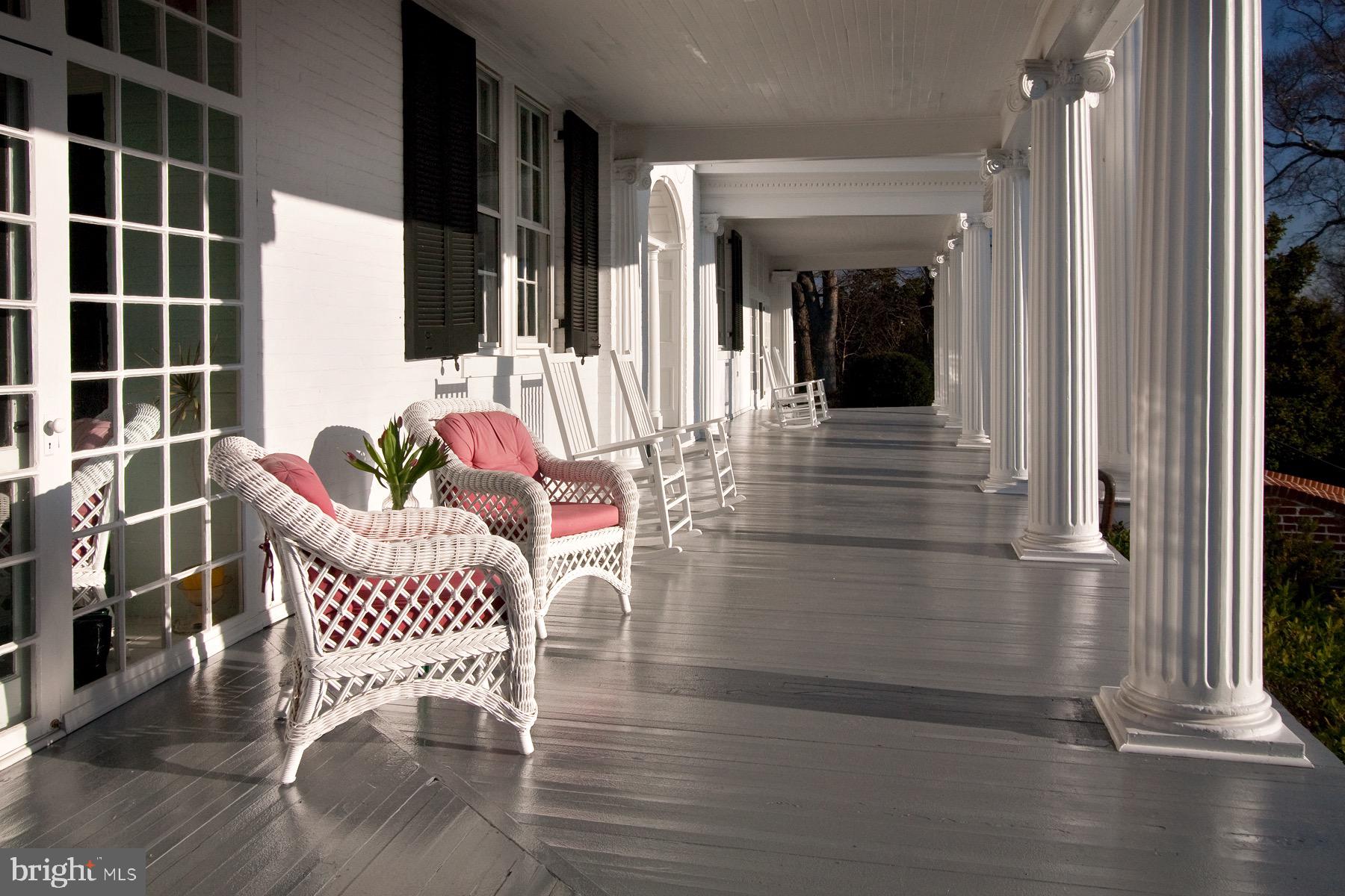 COLONIAL PARK - Residential