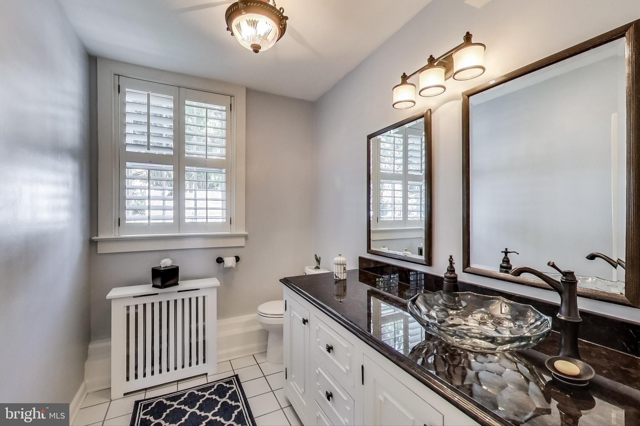 COLONIAL PARK - Residential