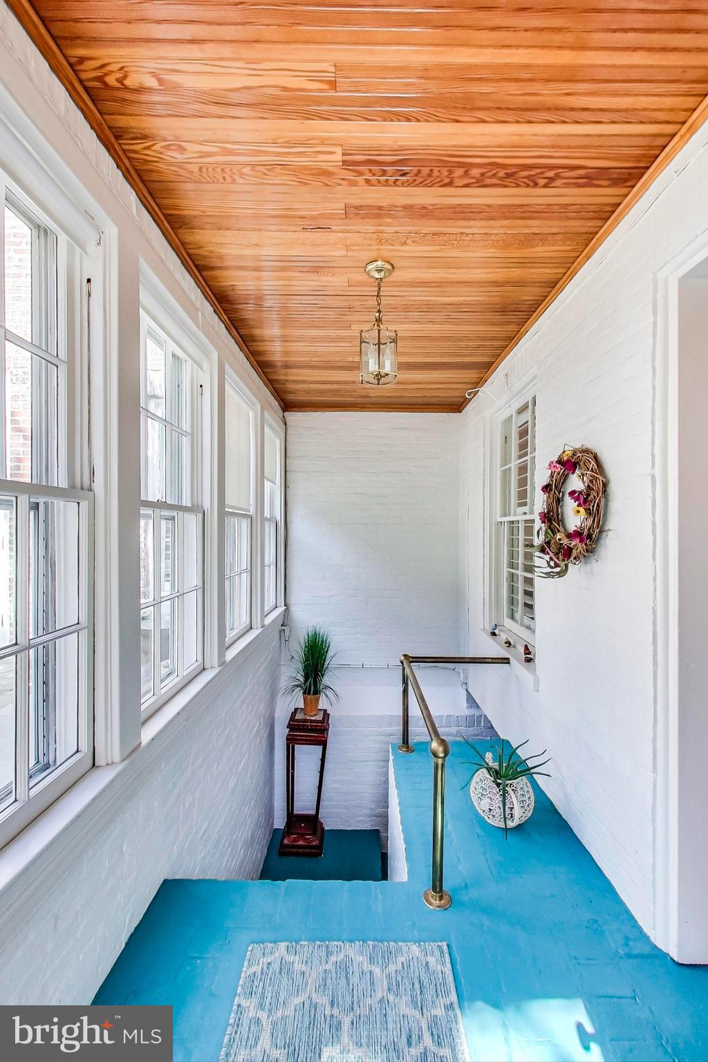 COLONIAL PARK - Residential