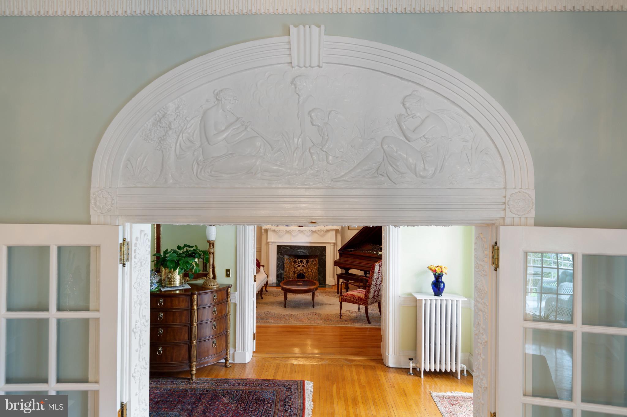 COLONIAL PARK - Residential