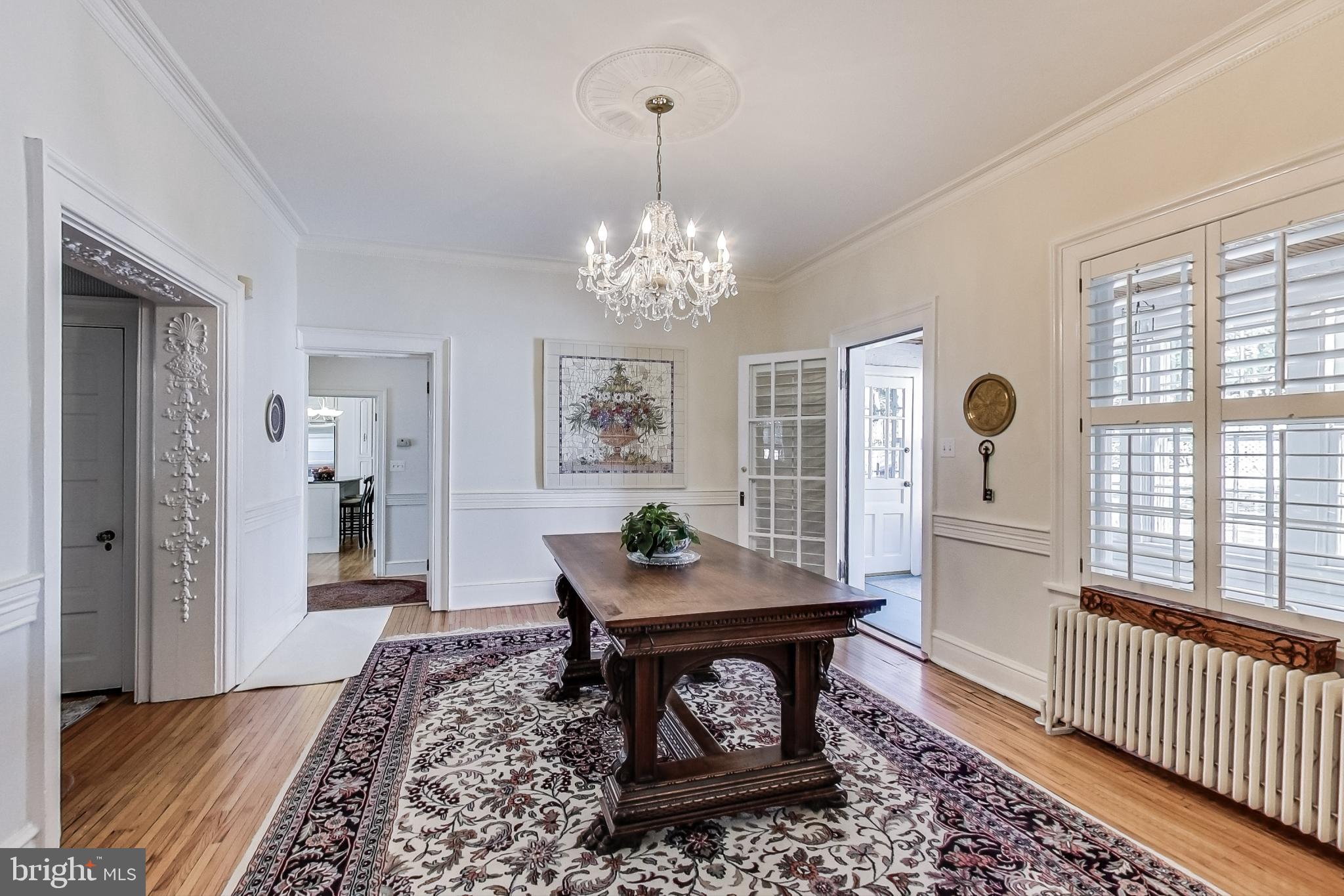 COLONIAL PARK - Residential